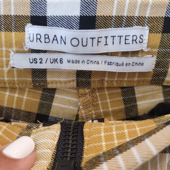 Urban Outfitters Yellow Black Plaid Tartan Front Zip Pants Size 2 - Picture 6 of 8